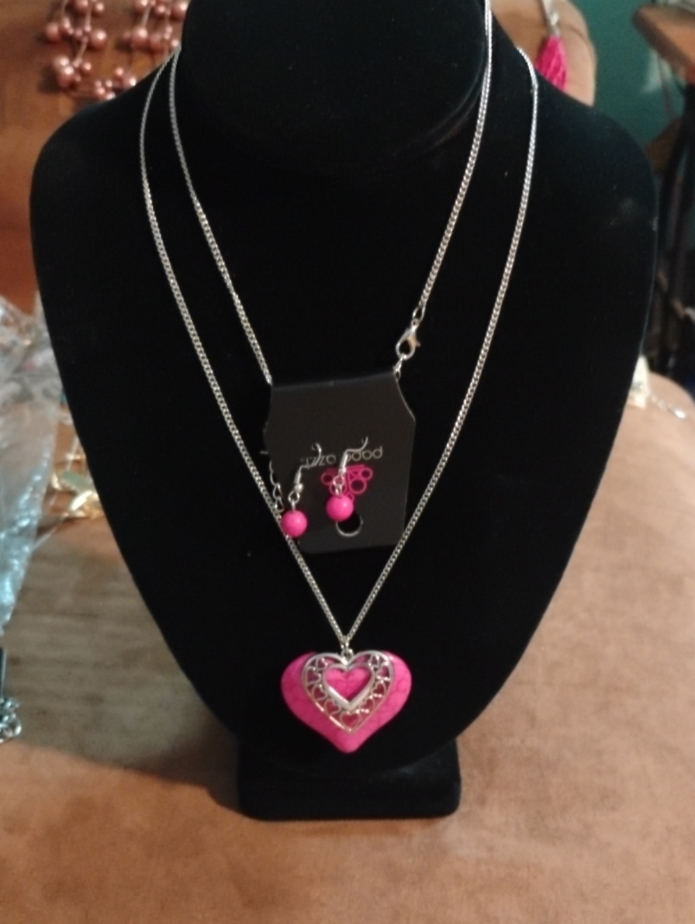 paparazzi Hot Pink Heart Layered Pendant Necklace Set